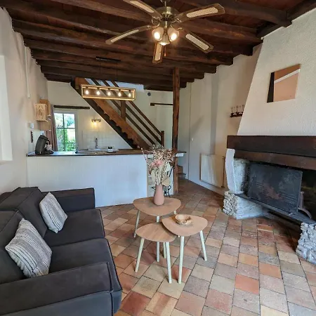 Holiday home Petit Romantique Avec Piscine Couverte, Jardin Et Animaux, Proche De La Nature A - Fr-1-653-234