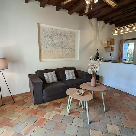 Petit Romantique Avec Piscine Couverte, Jardin Et Animaux, Proche De La Nature A - Fr-1-653-234 Holiday home Chadurie