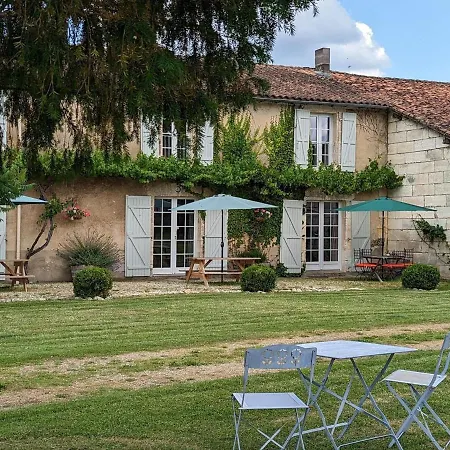 Holiday home Petit Romantique Avec Piscine Couverte, Jardin Et Animaux, Proche De La Nature A - Fr-1-653-234 *